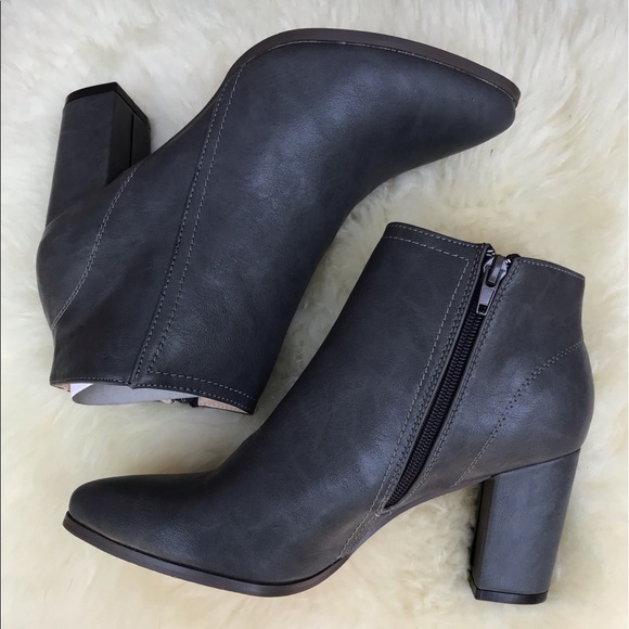 Chase and Chloe Sam Boots NWT - Picture 4 of 10